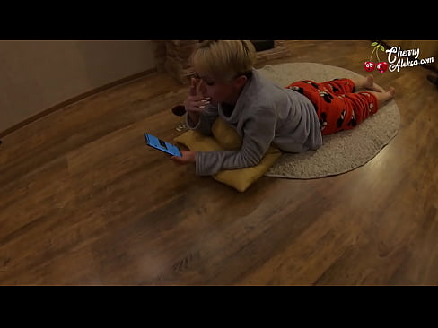 ❤️ Skør blondine suger kæmpe pik og hopper på den - analsex Kvalitets porno at da.mass-pr.ru ❌❤